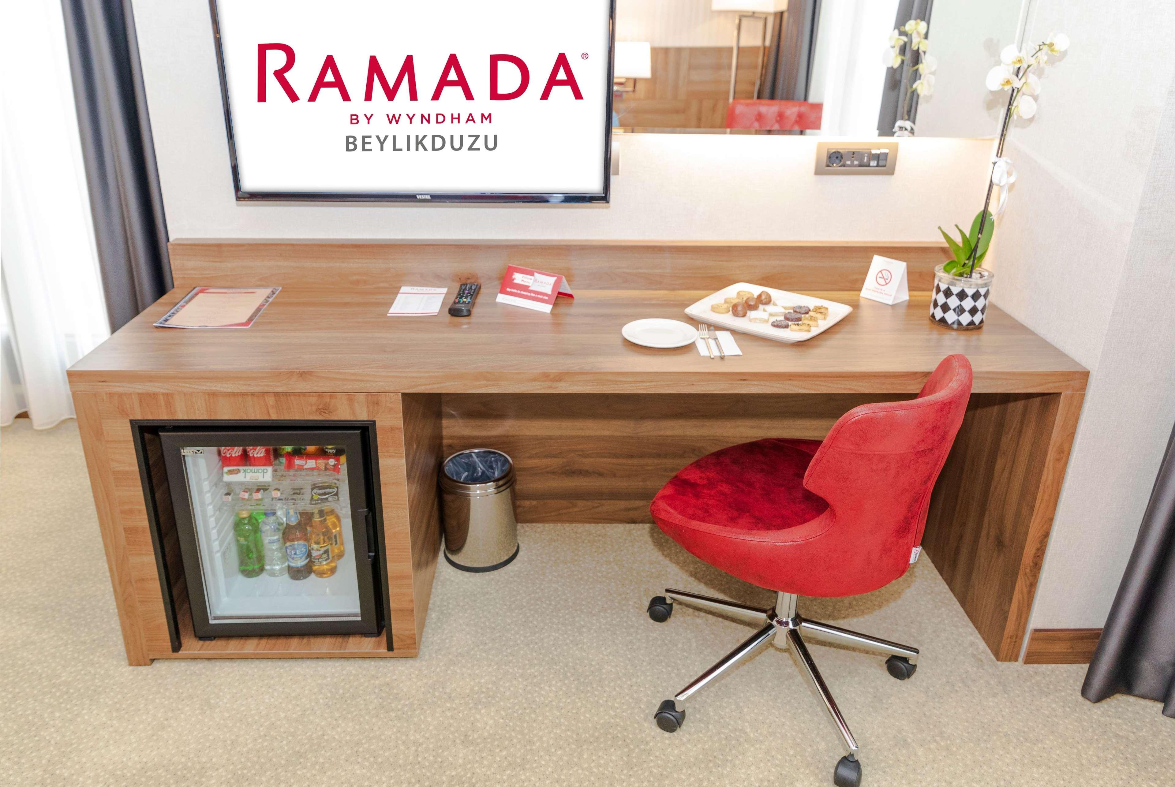 Ramada By Wyndham Beylikduzu Hotel Istanbul Eksteriør billede