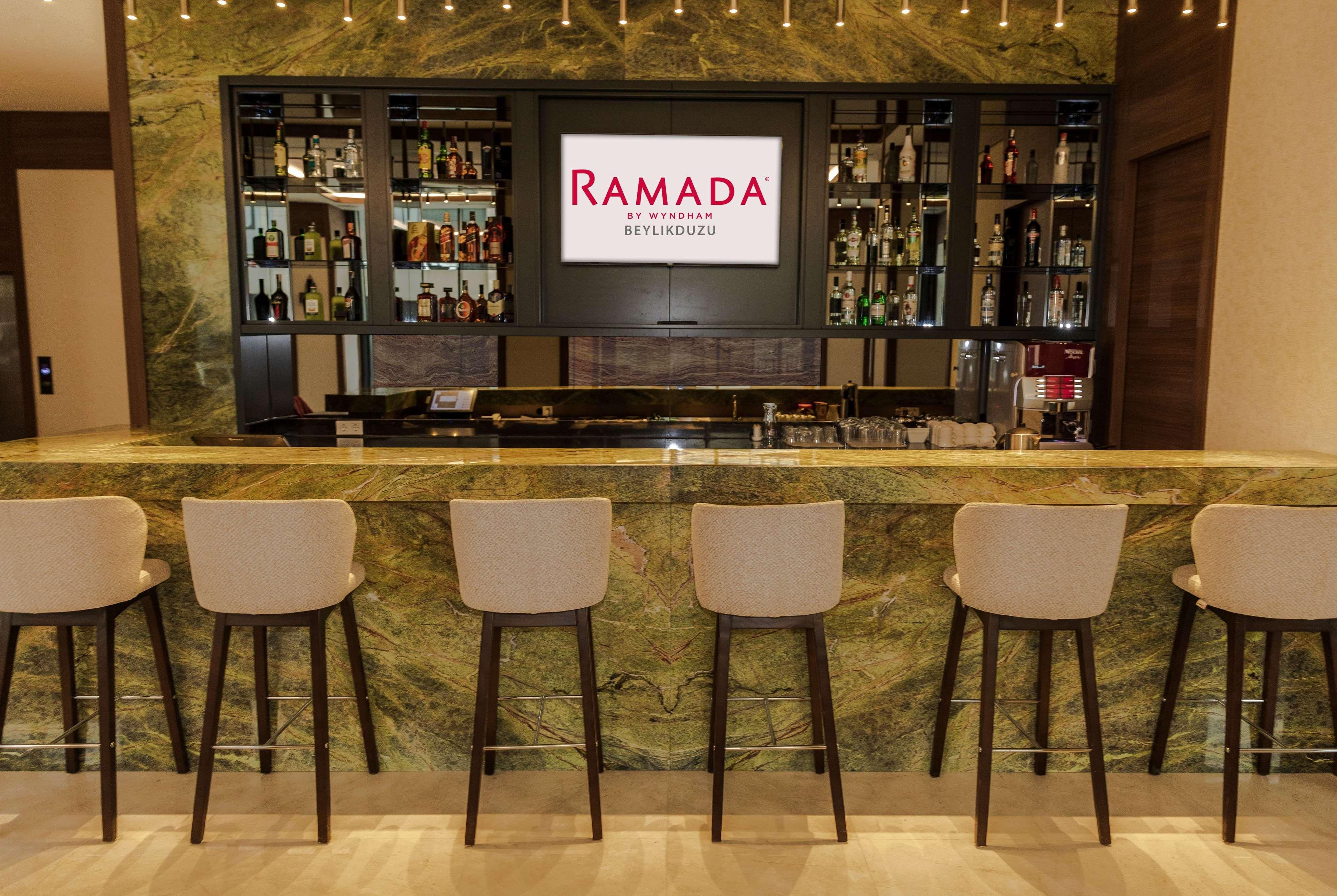 Ramada By Wyndham Beylikduzu Hotel Istanbul Eksteriør billede