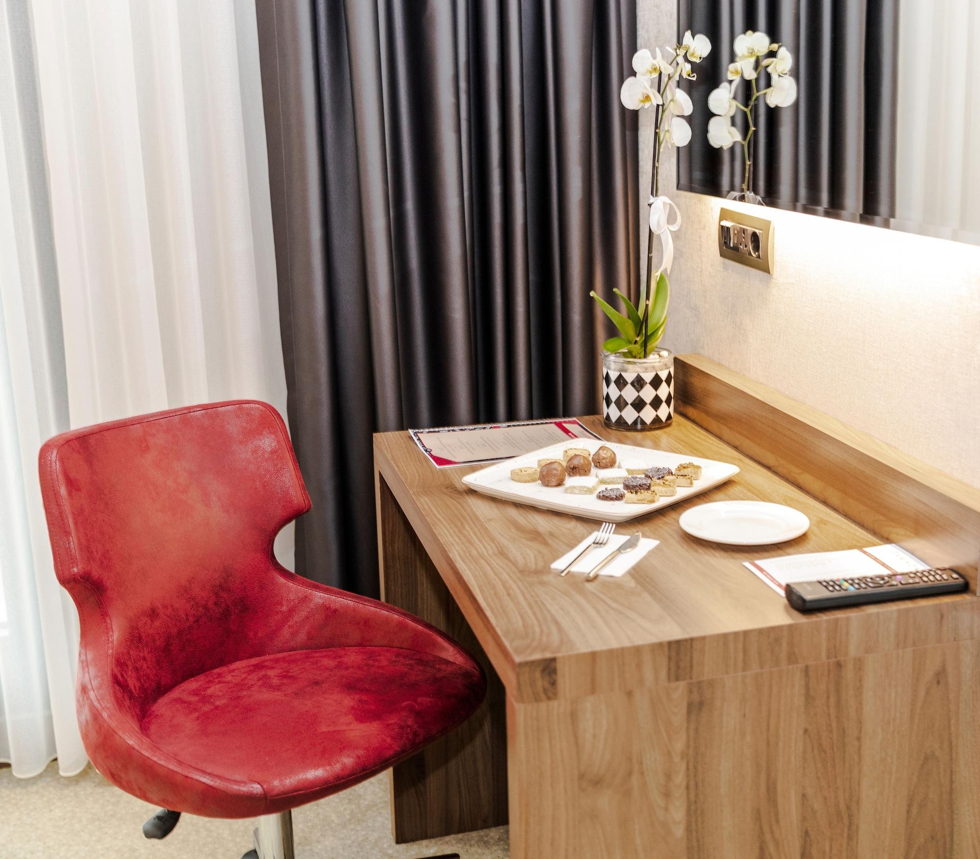 Ramada By Wyndham Beylikduzu Hotel Istanbul Eksteriør billede